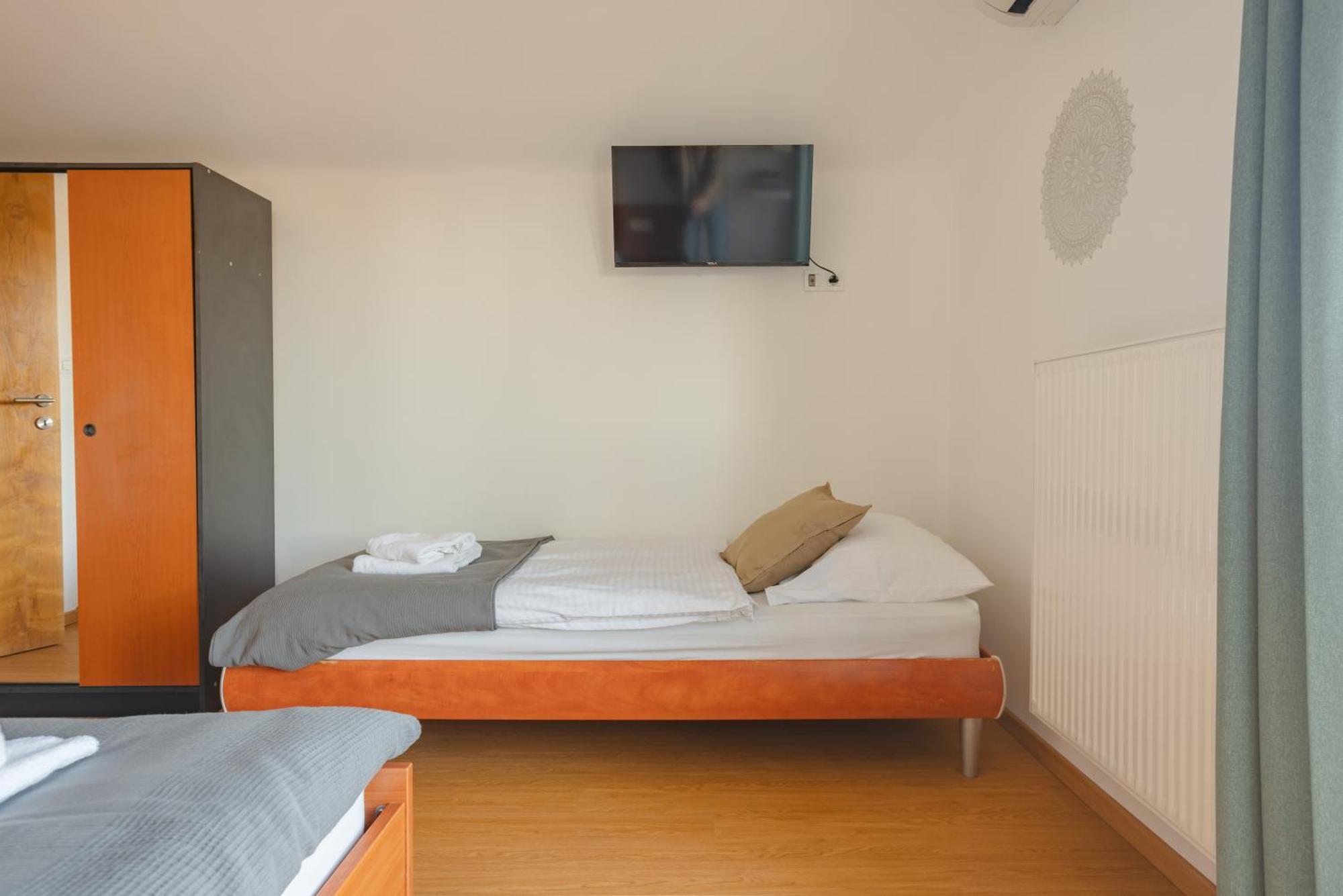 Vila Klara Apartments ลูบลิยานา ภายนอก รูปภาพ