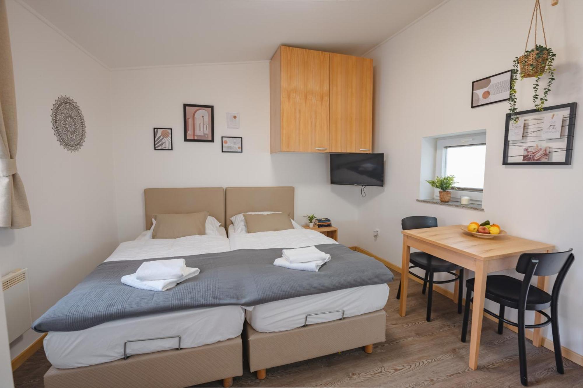 Vila Klara Apartments ลูบลิยานา ภายนอก รูปภาพ